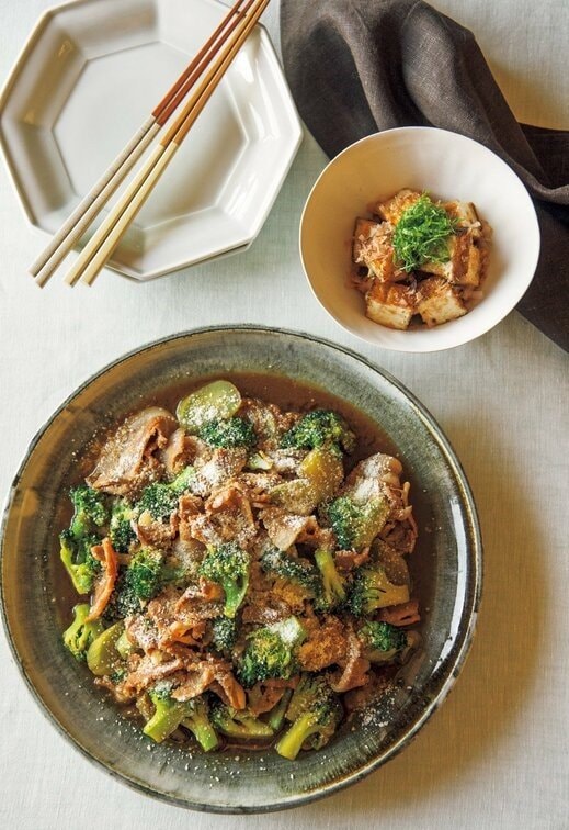 「ブロッコリーホイコーロー」と「厚揚げの梅あえ」