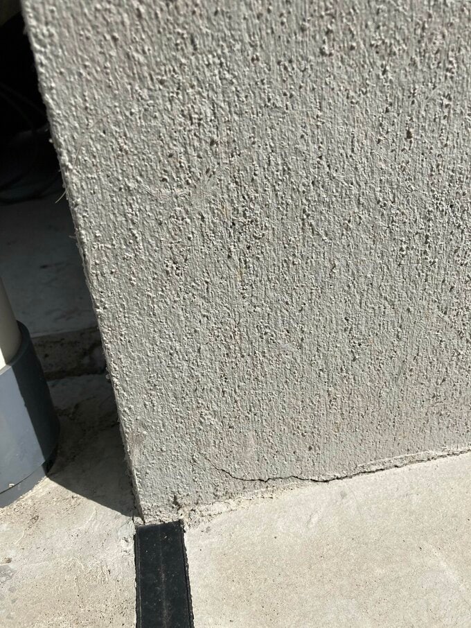 建物の損傷具合もしっかりチェック