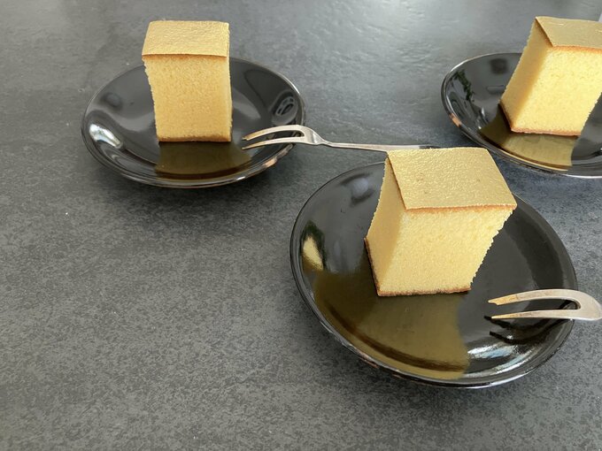 お皿の上で輝く金色にテンションアップ