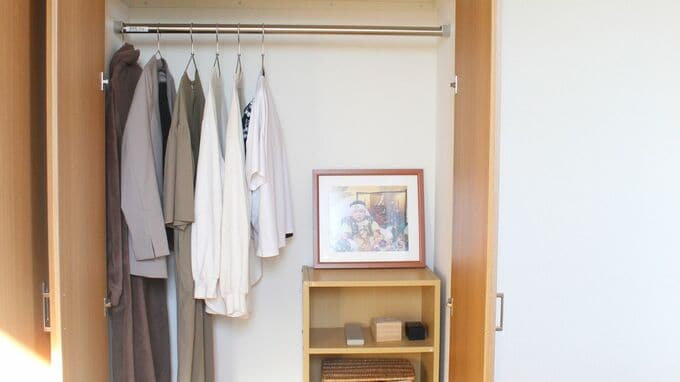 整頓されたクローゼット