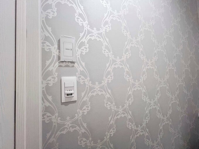 トイレ人感センサー