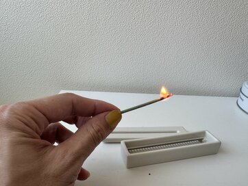 再入荷でようやく手に入れた！無印良品「ねかせて焚く 香皿」で、理想の“香りのある暮らし”