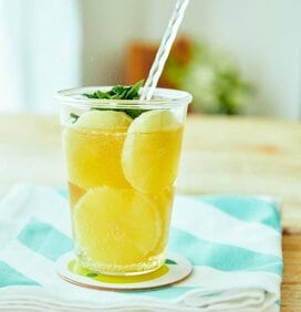 レモネードが“秒”で完成！？冷凍レモンの正しい作り方