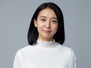 審査員石山さん