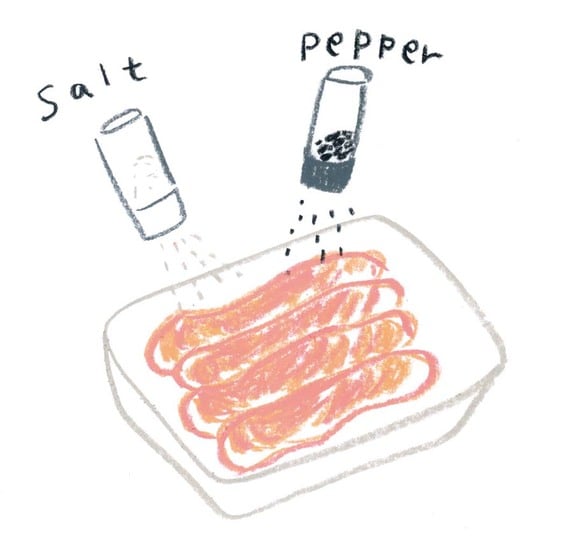 肉や魚はトレーの上で味つけ&下ごしらえ