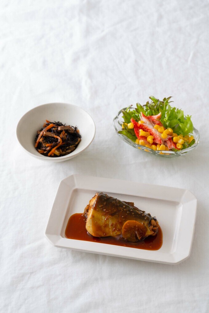 さばの味噌煮献立