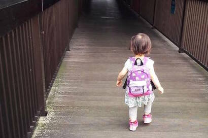 1歳の娘もご機嫌に！ ベビーリュック選びのポイント