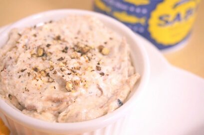 サバ缶とクリームチーズを1分混ぜるだけ！時短を超えた超簡単おつまみ
