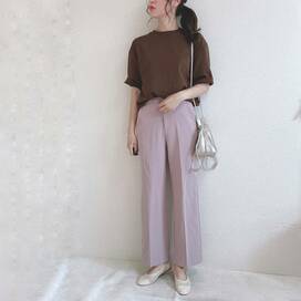 ユニクロのエアリズムTシャツ。あえてメンズをゆるっとが旬