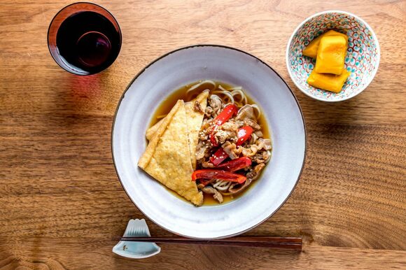 淡いグラデーションの大鉢