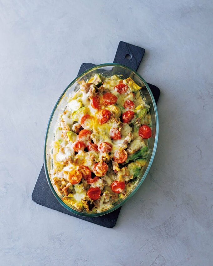 豚肉とアボカドのチーズ焼き