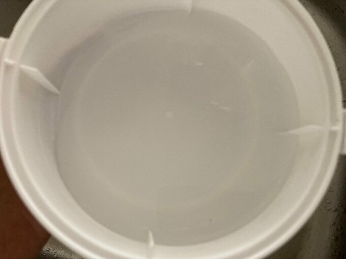 水を入れる