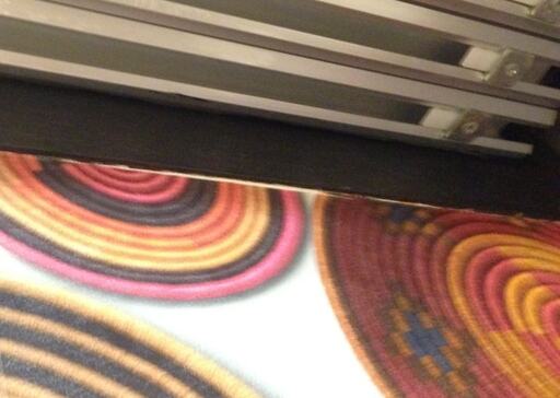 カッターの向きに注意