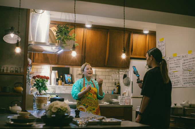 配信中のSHIORIさんと夫