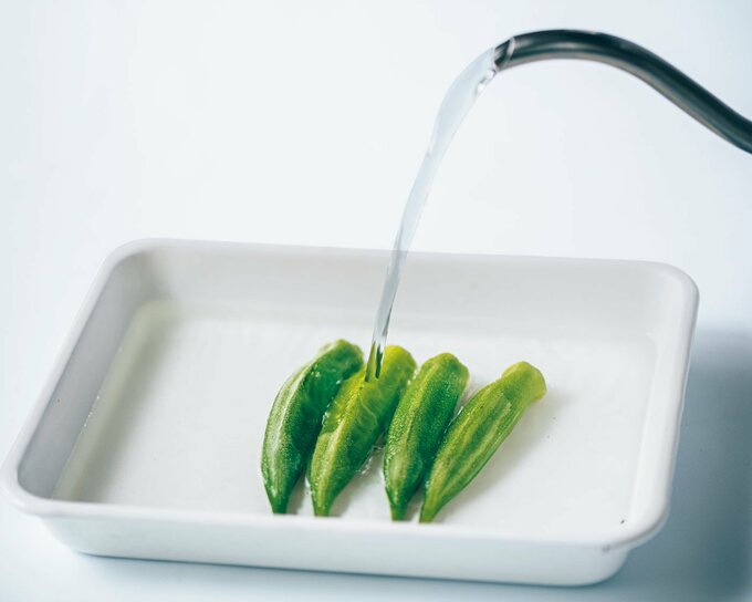 凍ったまま、熱湯に1分