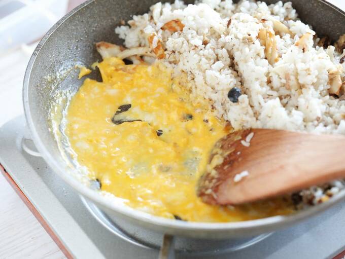 フライパンに卵