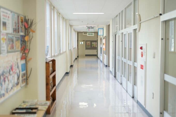 中学のイメージ画像