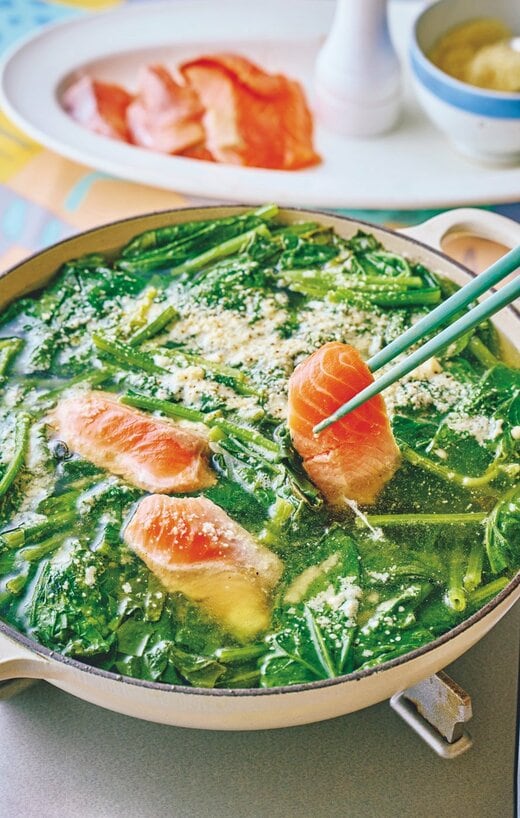 サーモンとホウレンソウの洋風常夜鍋