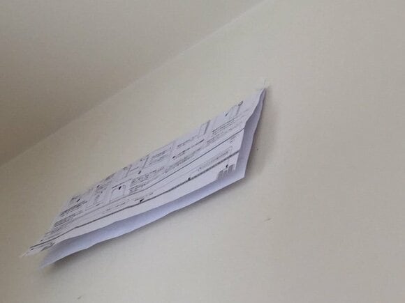 はる際は、マスキングテープを使うのがおすすめ