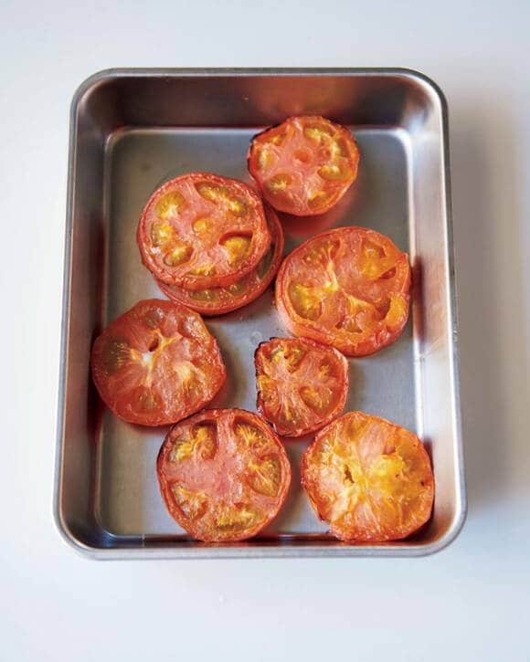 バットにトマト輪切り