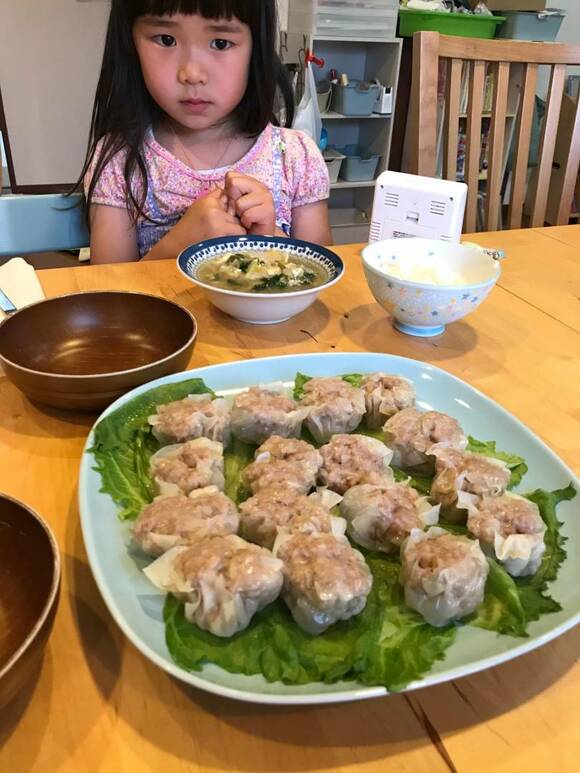 子どもとシューマイ