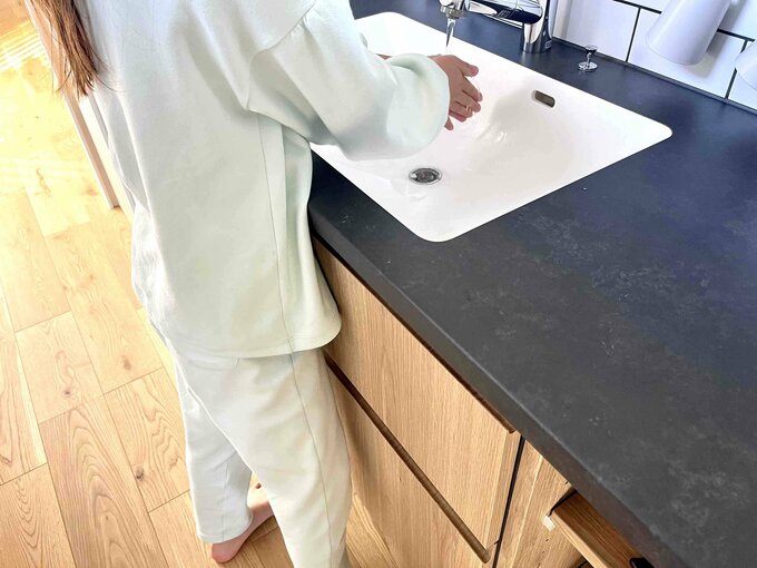 LDKの近くにある洗面所