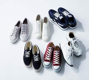 カジュアルすぎない大人のスニーカー術。スタイルアップもかなう