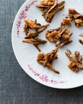 おせちの定番「田づくり」がキャラメルナッツ味に！家族ウケ抜群レシピ