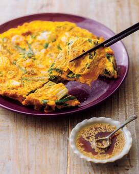 小麦粉を使わないチヂミ風オムレツ。太らないおつまみに