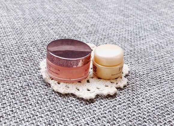 試供品でもらった肌用クリームを持ち歩いたり