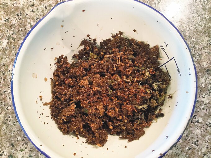 出がらしの茶葉