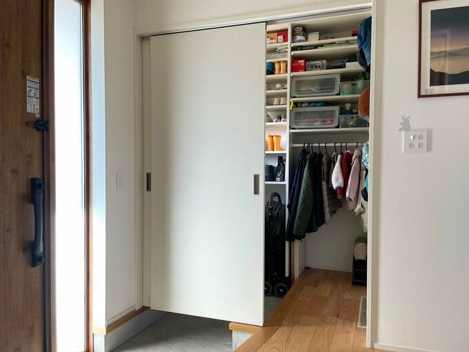 シューズクローク