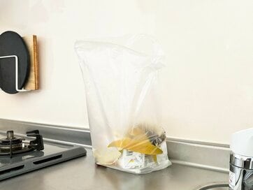 狭いキッチンで「手放したもの」5つ。水きりカゴや排水口のフタはなくてもいい