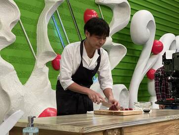 コロナ対策をしながら料理。テレビ番組生放送の裏側