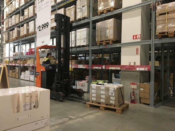 寝具を選んだら、セルフサービスエリアへ