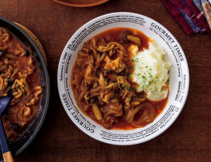 お皿に盛りつけられたハッシュドポーク