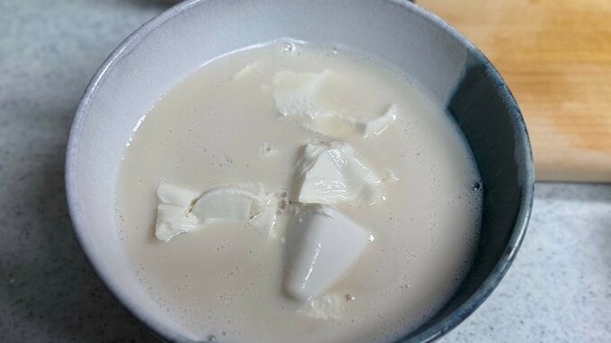 絹ごし豆腐を細かくする