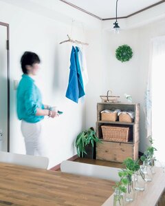 工作気分で夏のインテリアを楽しむ