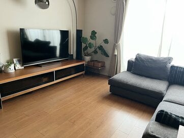 片づいた家に「マット」は必要ない。3人子育て中の40代が実感したメリット