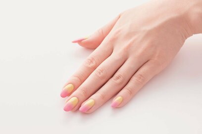 “ほぼ100円ネイル”で、フレンチネイルもグラデーションも簡単！