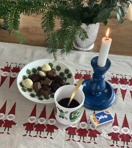 北欧風のクリスマスの過ごし方。欠かせない料理やインテリアはこれ