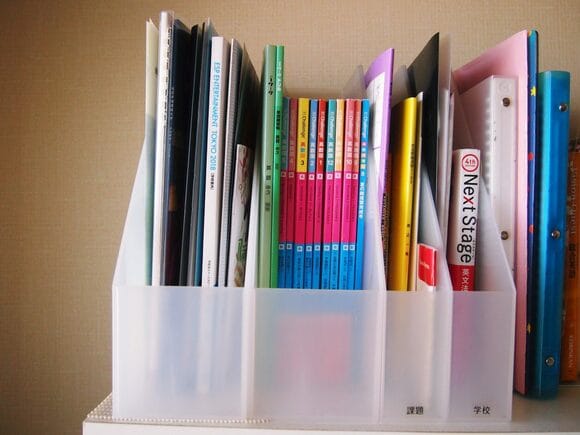 教科書類の分類にはファイルボックスを