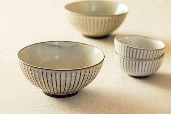 和のどんぶりは 麺に煮物に大活躍