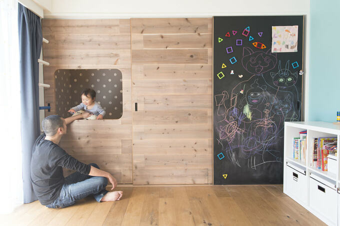 押入れをキッズルームに