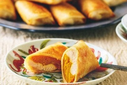 鶏肉とカボチャの「焼き春巻き」。ほっくりジューシなあまじょっぱさがたまらない