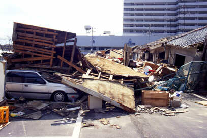 地震に強い「家」はズバリどれ？免震、耐震、マンション、一戸建て…
