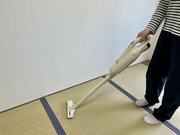 築47年の小さな団地暮らし。「高性能掃除機」をあえて手放した3つのメリット
