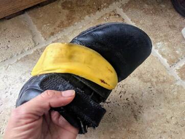 イギリス流・バナナの皮の活用法。靴みがきするとツヤが!?