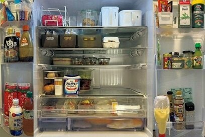40代、冷蔵庫がパンパンでも「食べ物のロスなし」。収納のカギは“伸縮ケースと紙袋”にあった