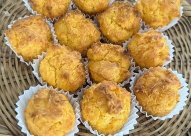 米粉で簡単にできる「ニンジンのマフィン」。甘さ控えめでほっこりおいしい